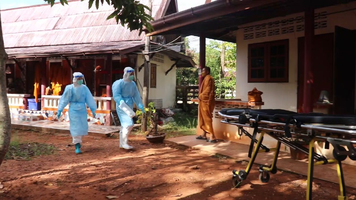 พระมรณะคากุฏิหลังรับวัคซีนเข็ม 2 ได้สองวัน