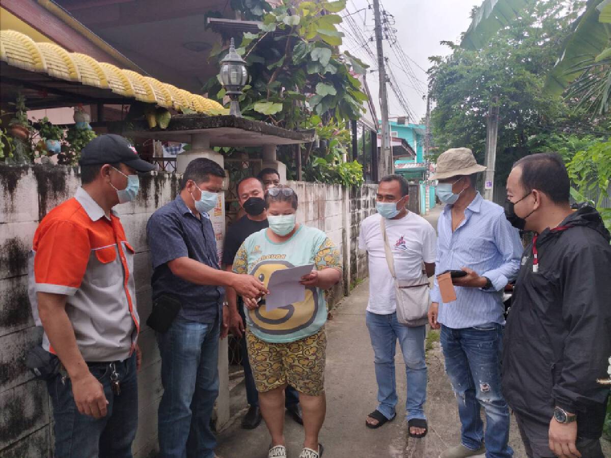 ตร.รวบสาวแสบหลอกเงินผู้สูงอายุที่ดูแลร้านค้า พบก่อเหตุโชกโชน