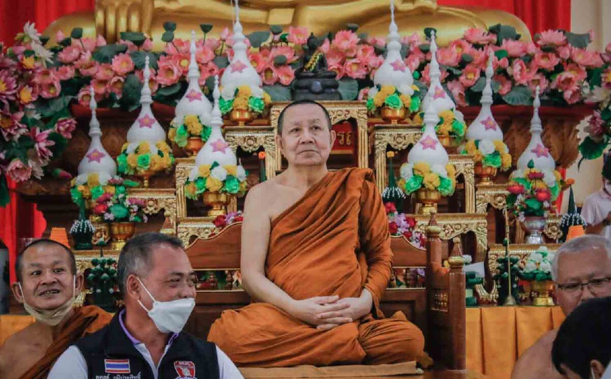 เจ้าคุณบัวศรีไลน์ถึงคณะสงฆ์ให้หยุดเคลื่อนไหว