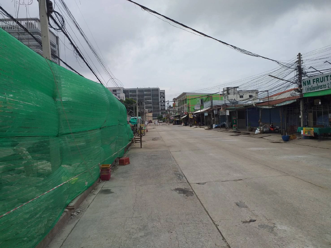 คลัสเตอร์ตลาดสุรนารีลามชุมชนชานเมืองโคราช ป่วยอีก 12 ราย สะสม 530 ราย