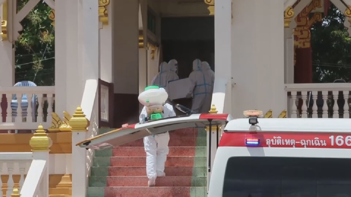 นำเถ้ากระดูกดับโควิด12ศพโรยใต้ต้นโพธิ์ญาติไม่นำกลับบ้าน