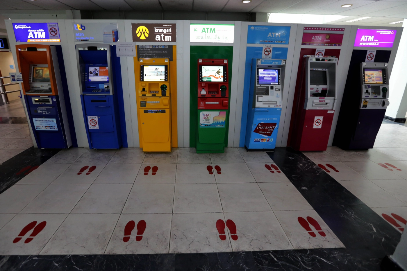 4 แบงก์รัฐ ขยายเวลาเปิดในห้างถึง 18.00 น. เริ่ม 15 ต.ค.นี้