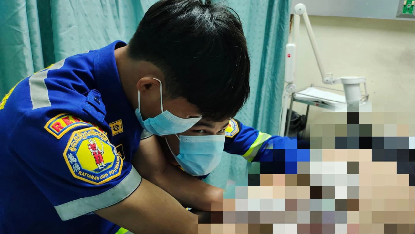 ผงะ! หนุ่มเมืองกาญจนบุรี ทำฝาเปิดขวดติดอวัยวะเพศ