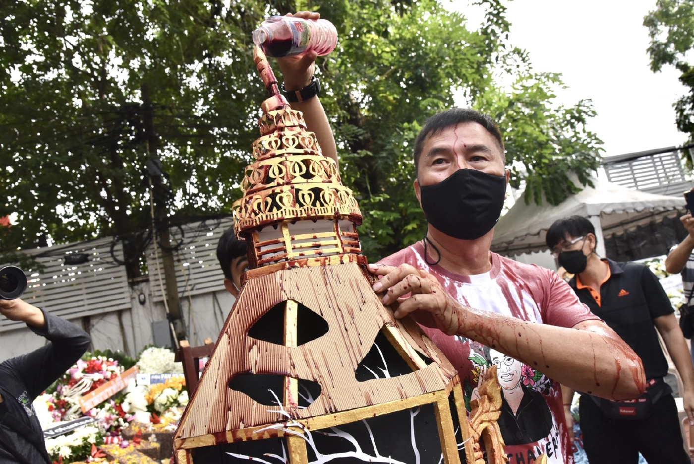 แห่ร่วมงานรำลึก 45 ปี 6 ตุลา 2519 