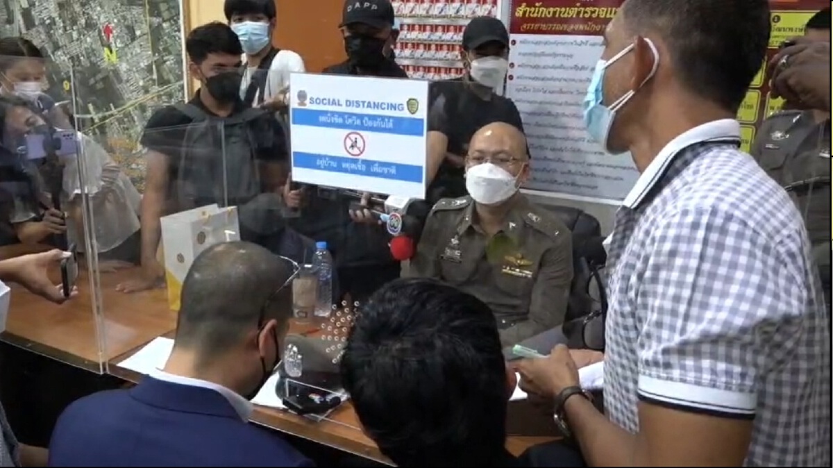 จี้ ตร.เพชรเกษม ฟันอาญาคู่กรณี “บาส มีดคู่”