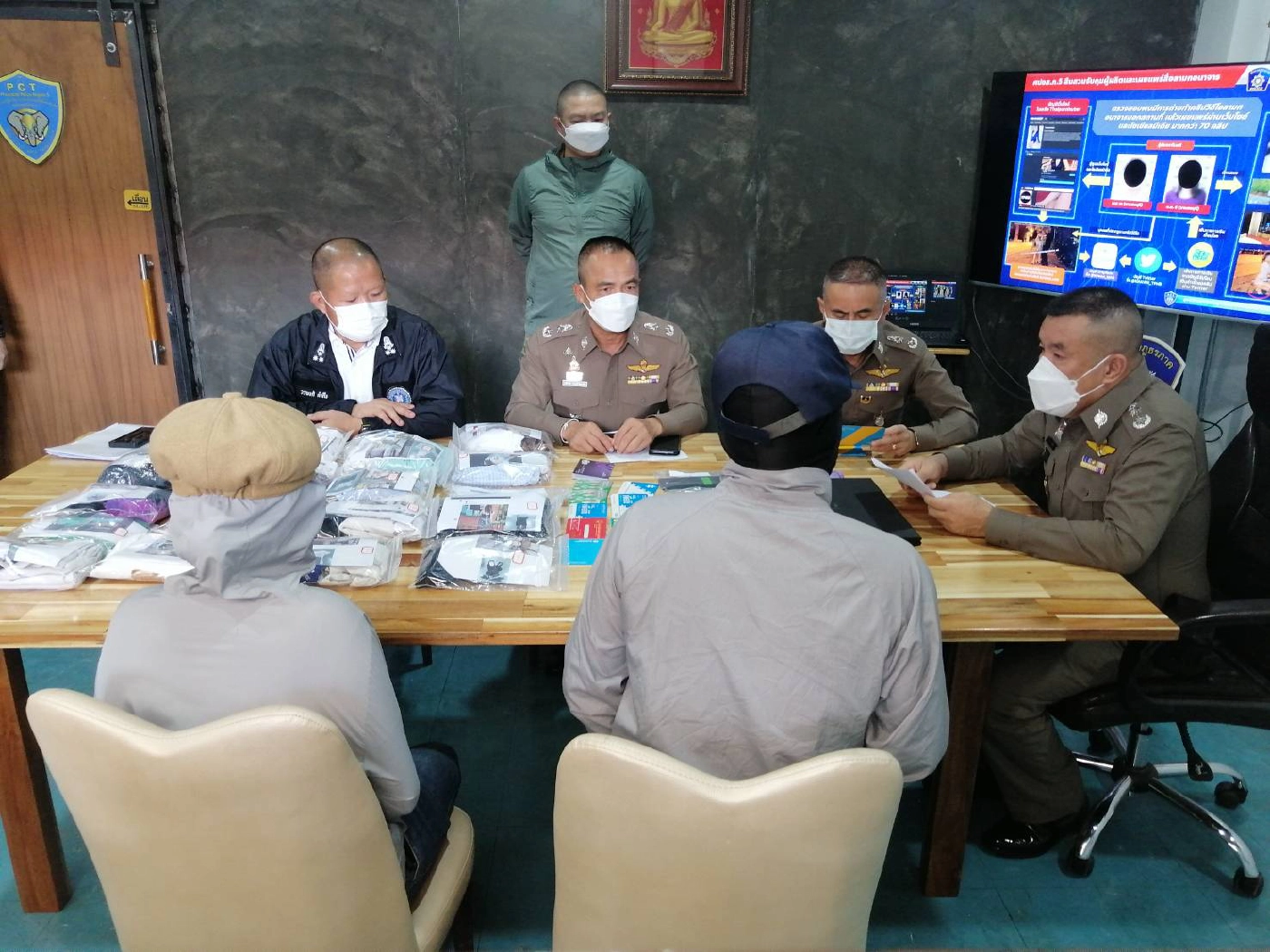 ผบช.ภ.5 สั่งล่าตัวโจรชิงจยย.-ปิด 4 เว็บไซต์​ลามก