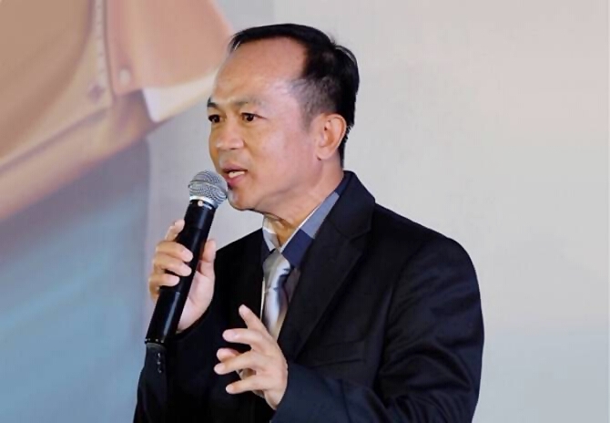 น.สพ.วิวัฒน์ พงษ์วิวัฒนชัย อุปนายกสมาคมผู้เลี้ยงสุกรแห่งชาติ