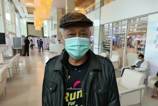 แพทย์เผย “อ.สมเกียรติ” อดีตแกนนำพธม. อาการดีขึ้นและจิตใจเข้มแข็งมาก