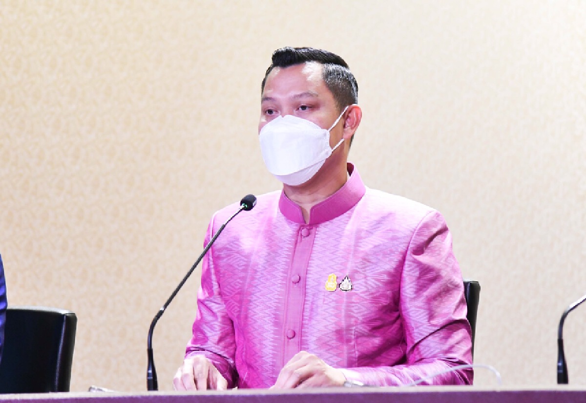 นายธนกร วังบุญคงชนะ โฆษกประจำสำนักนายกรัฐมนตรี