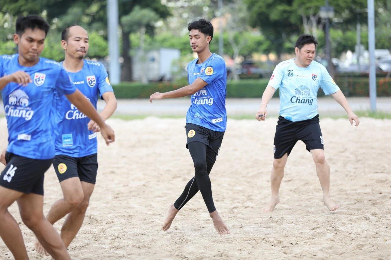 ทัพเท้าเปล่าช้างศึกรวมพลซ้อมก่อนลงป้องกันแชมป์อาเซียน