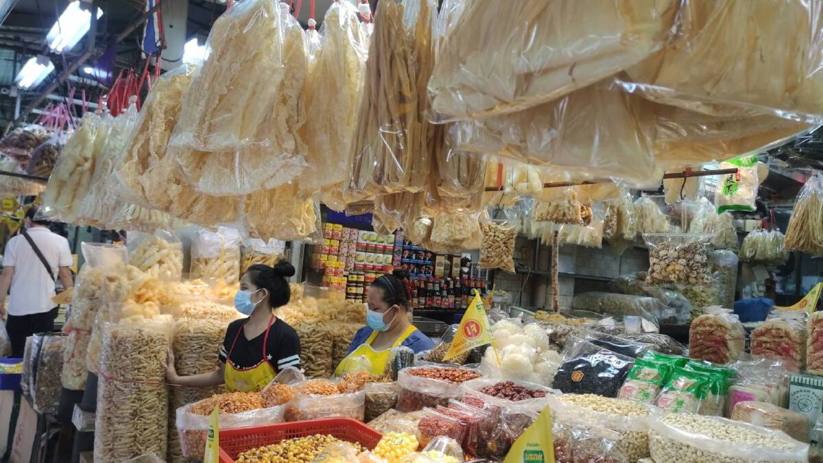 "เยาวราช" บรรยากาศคึกคักช่วงเทศกาลกินเจ