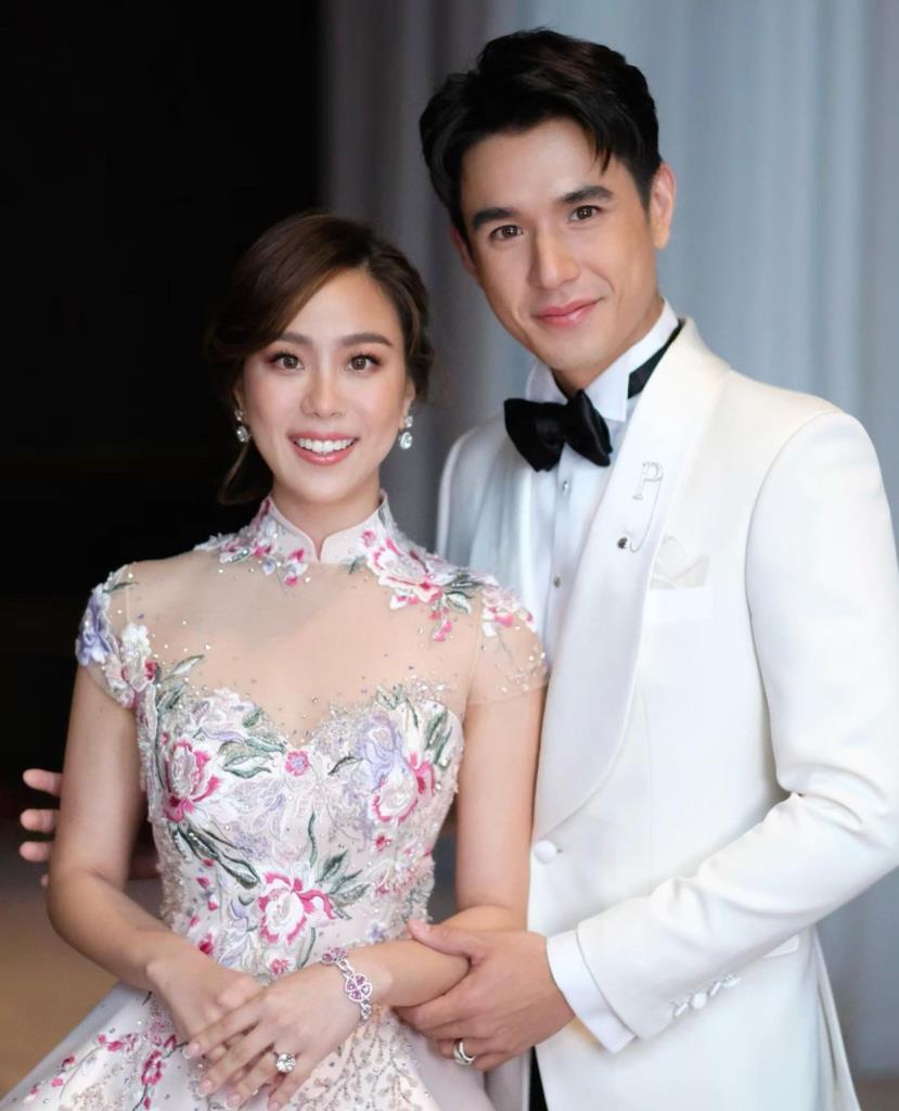 เริ่มต้นใช้ชีวิตคู่ "นิว ชัยพล" สวมแหวนเพชร 12 กะรัต ให้เจ้าสาว "เมษา กิตติมา"