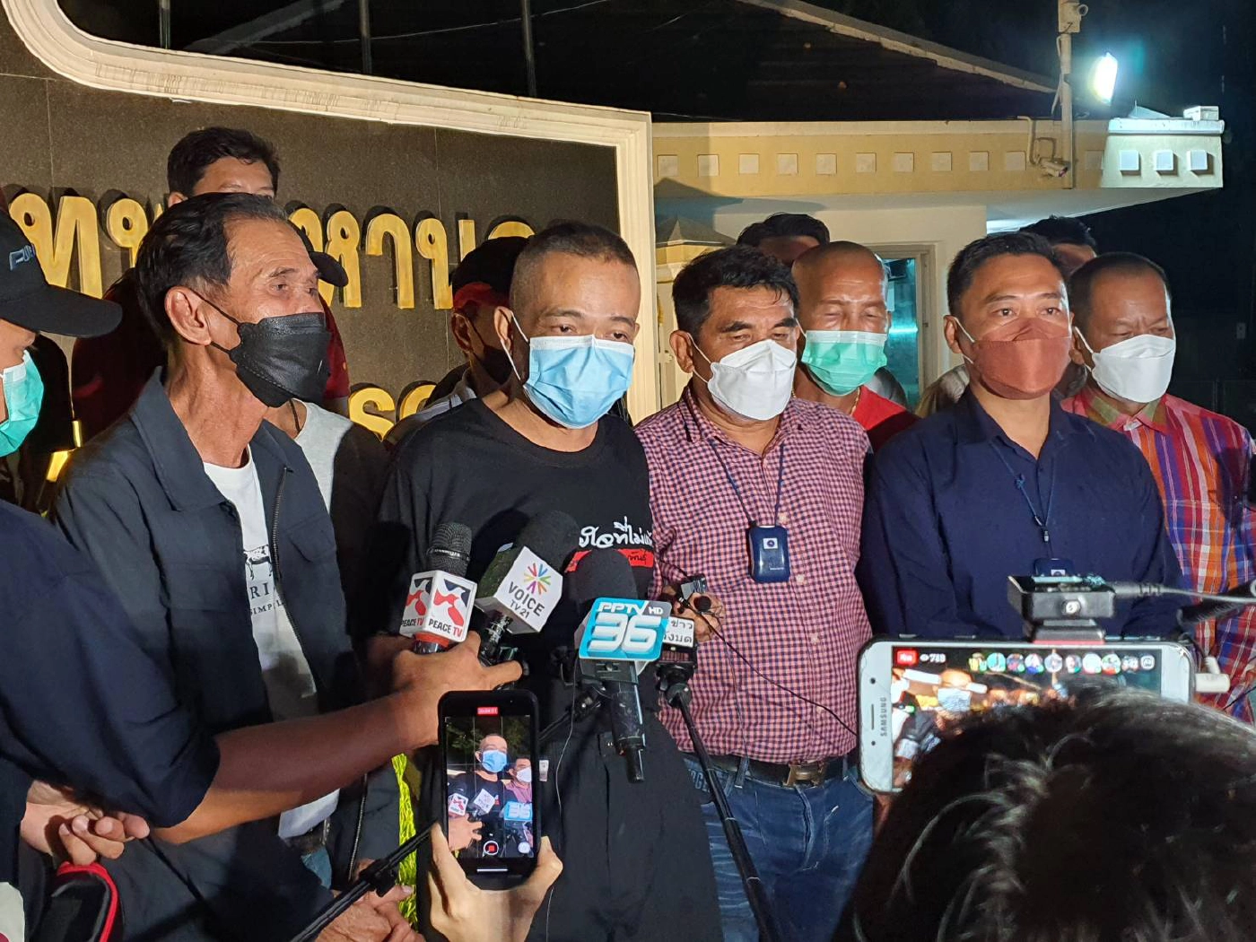 จตุพร ได้รับการปล่อยตัวจากเรือนจำคดีบุกบ้านสี่เสาฯ