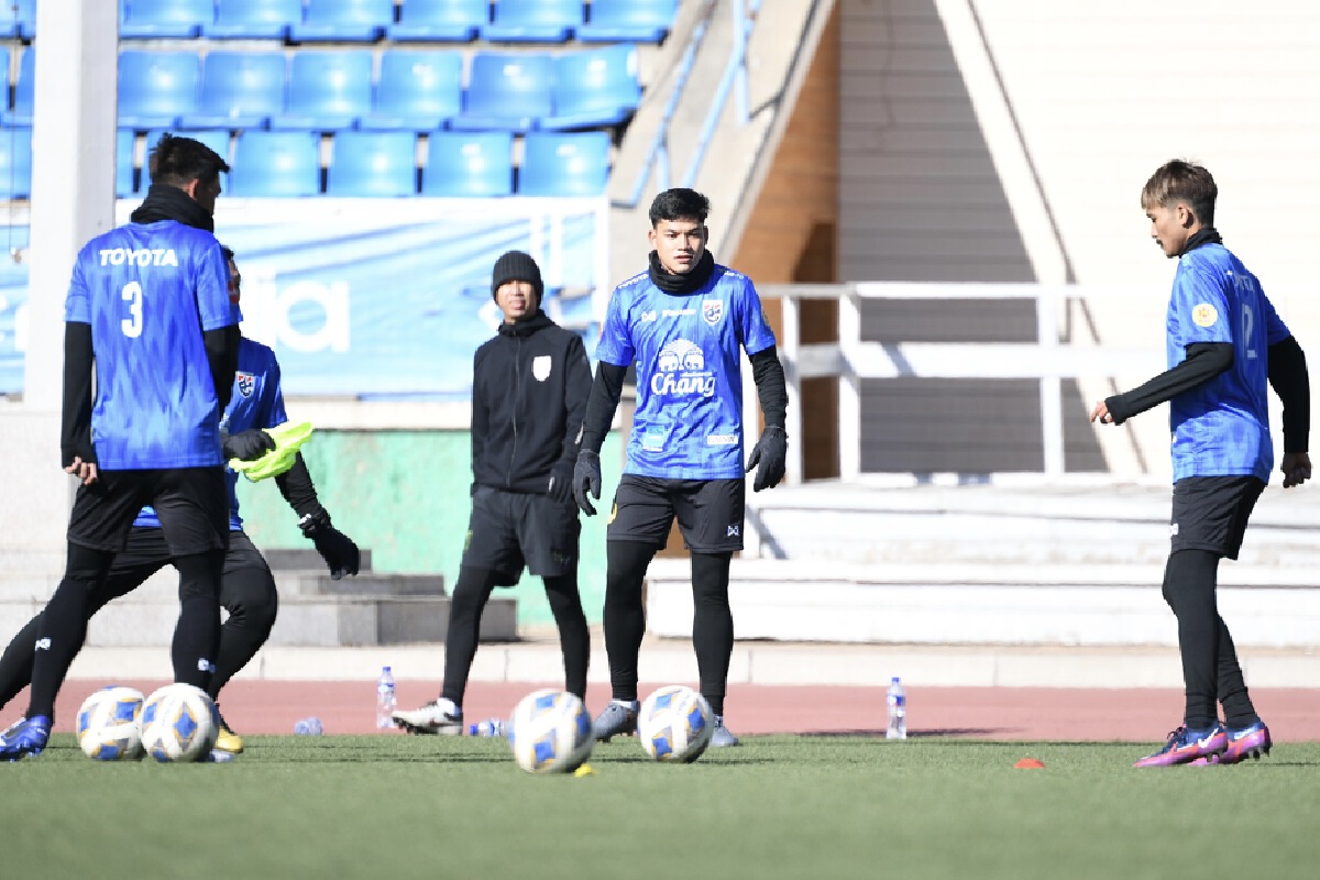 ช้างศึก U23 ซ้อมมื้อแรก "โค้ชโชค" หวังนักเตะเรียนรู้แท็คติกได้เร็ว