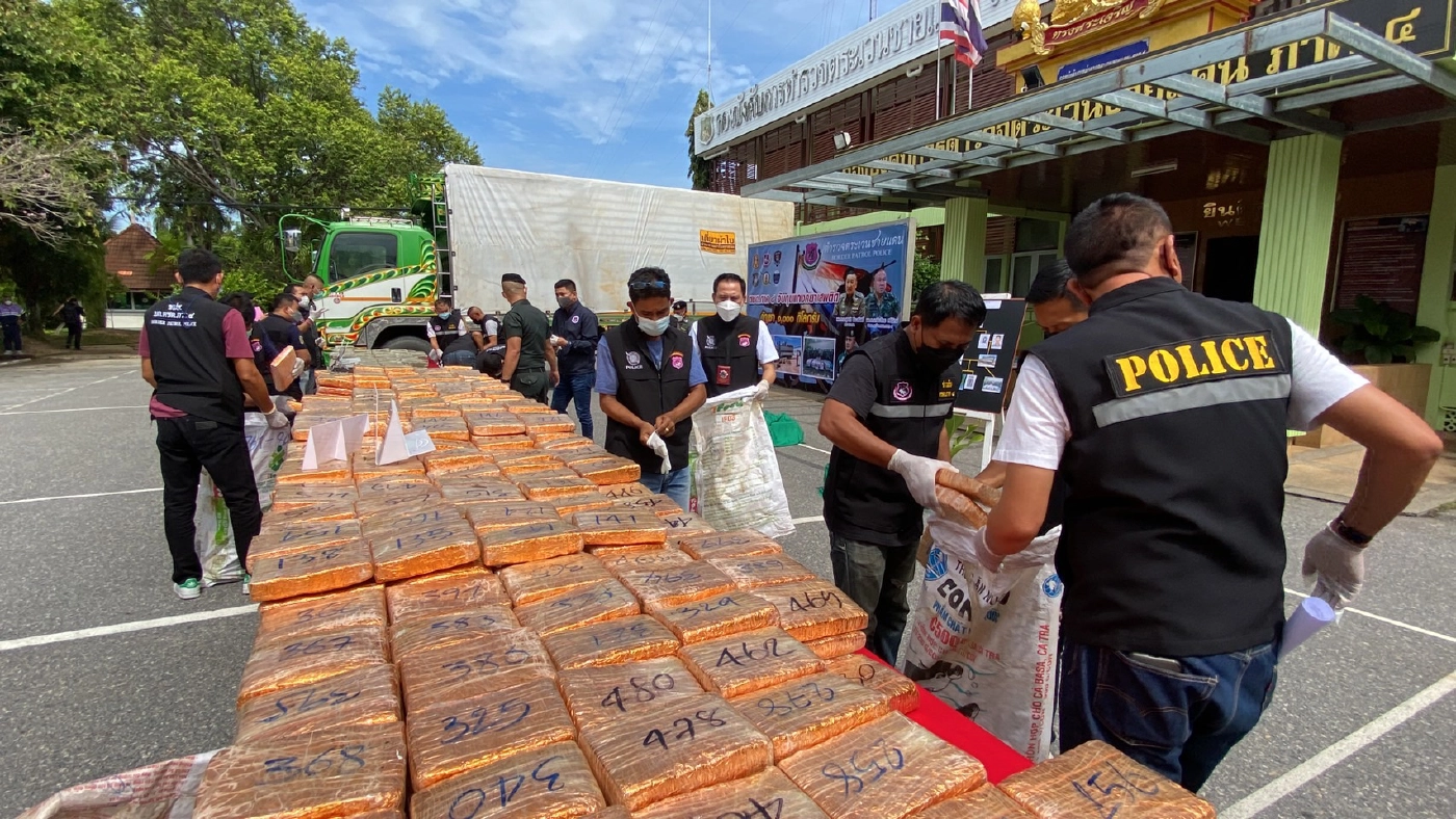 จับคุมเครือข่ายกัญชาข้ามชาติล็อตใหญ่ หนัก 1 ตัน