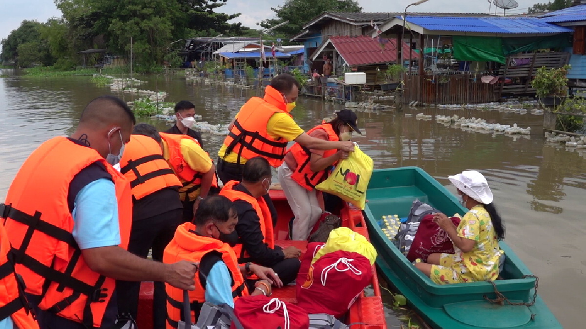 บิ๊กแจ๊สบูรณาการร่วมมูลนิธิมิราเคิล ออฟไลฟ์ มอบถุงยังชีพ