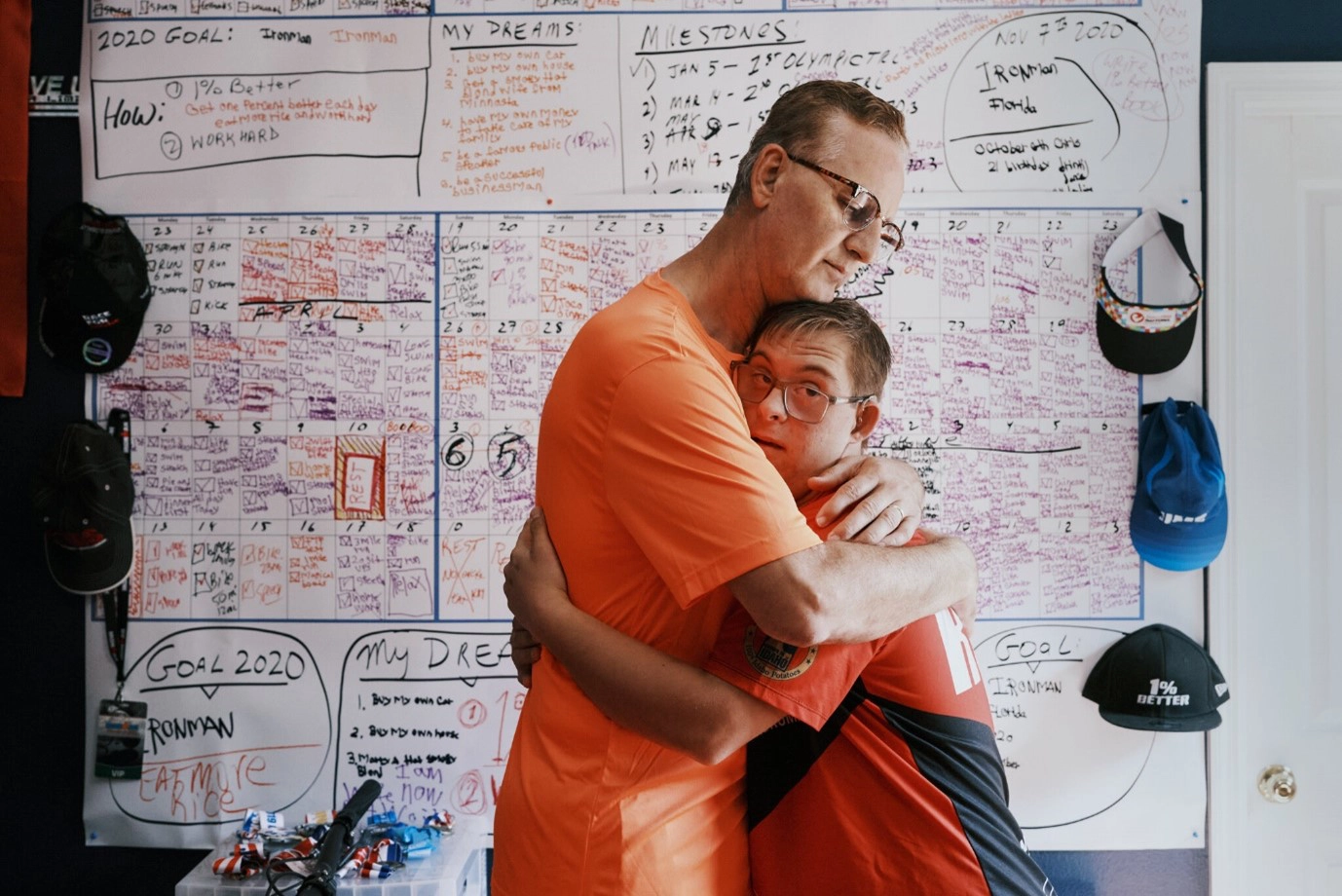 (นิค พ่อผู้ผลักดัน คริส เสมอ ภาพจาก New York Times)