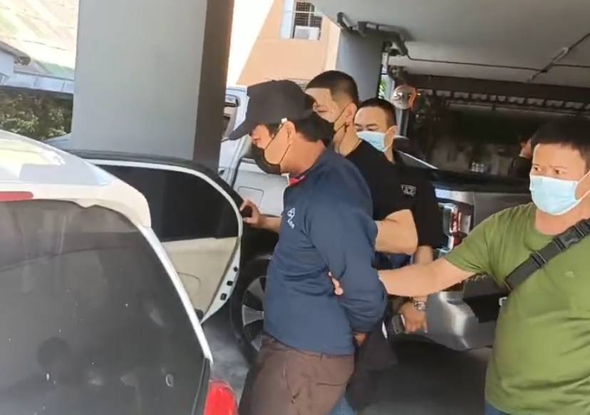 หนีไม่รอดรวบโจรชิงทองอ้างชีวิตเครียดหนี้สินเพียบ