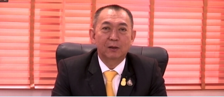 ดร.เฉลิมชัย ศรีอ่อน รัฐมนตรีว่าการกระทรวงเกษตรและสหกรณ์