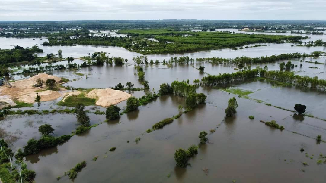 น้ำท่วมโคราช 10 อำเภอ เริ่มคลี่คลาย จ่อท่วมอีก4อำเภอ