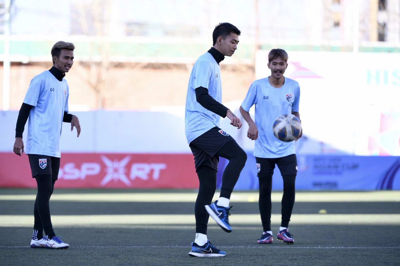 "โค้ชโย่ง" นำช้างศึก U23 ซ้อมเตรียมดวลลาว เชื่อคว้า3แต้มได้