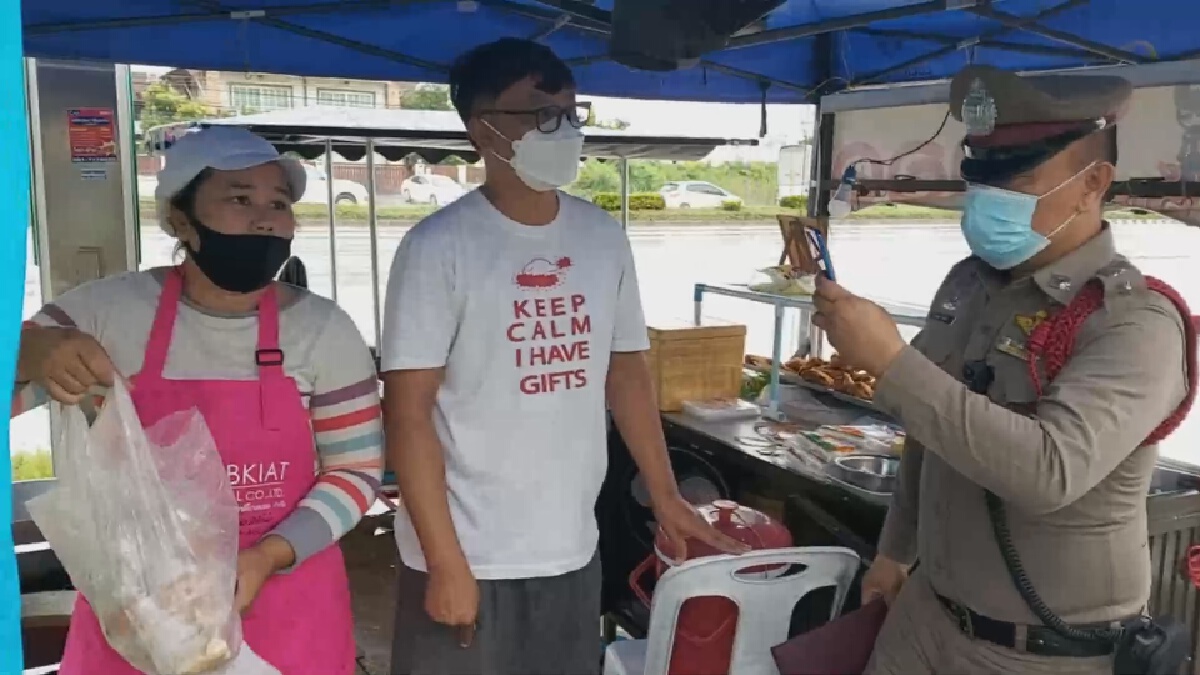 กุ๊กร้านอาหารบาห์เรนกลับบ้านเปิดขายไก่ทอดถูกโจรงัดถังแช่ขโมยไก่สด