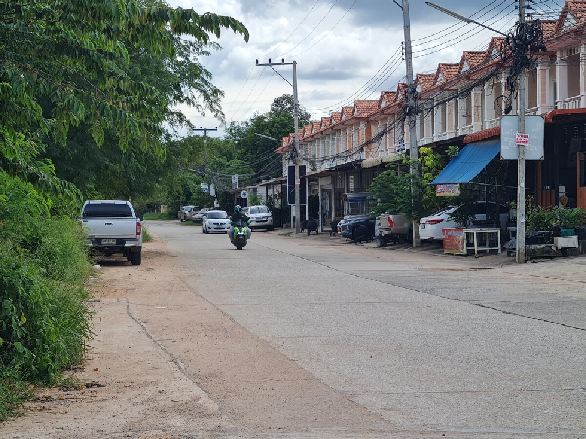 แม่สุดดีใจ ตร.โคราชพาไปรับลูกหลังถูกรถตู้ลวงไปภูเก็ต
