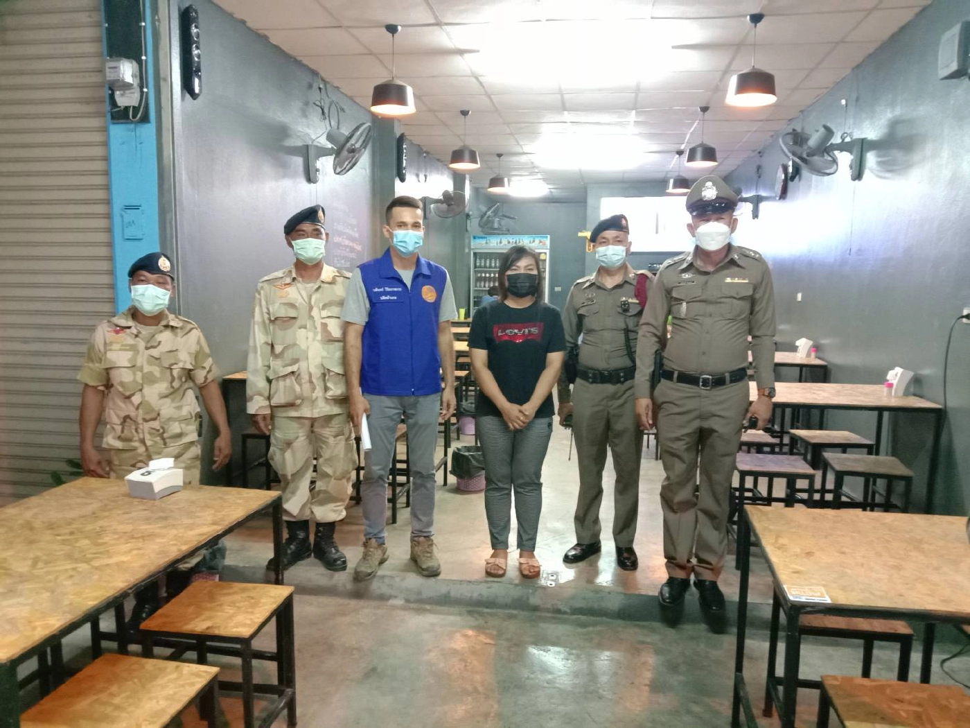 สุ่มตรวจร้านอาหารเมืองแม่ฮ่องสอน-ไม่พบขายเครื่องดื่มแอลกอฮอล์