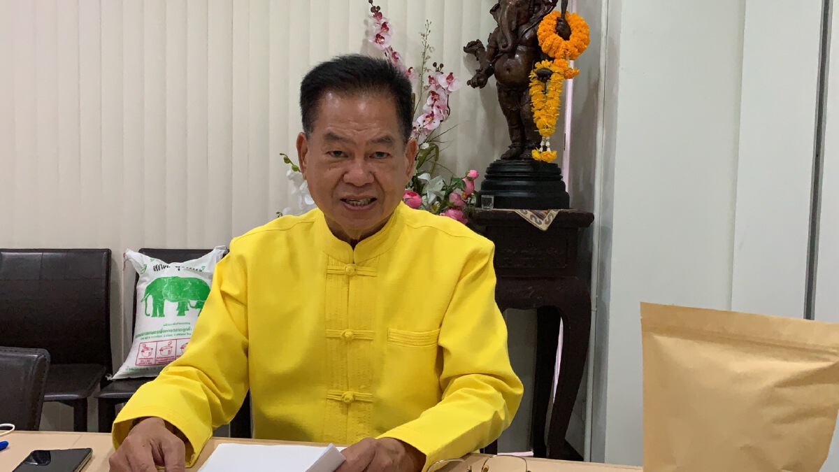 นายอรรถพล ใหญ่สว่าง อดีตอัยการสูงสุด ในฐานะนายกสมาคมชาวฉะเชิงเทรา