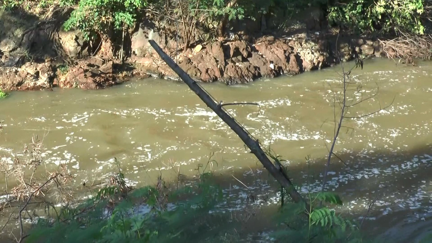 น้ำล้น! อ่างทับเสลา-อ่างห้วยขุนแก้ว ระดับเกินกว่าเกณฑ์ควบคุมน้ำสูงสุด