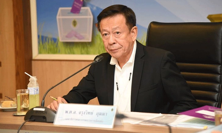 พ.ต.อ.จรุงวิทย์ ภุมมา เลขาธิการคณะกรรมการการเลือกตั้ง