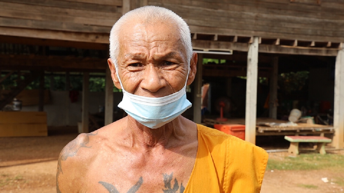 ตร.ค้นบ้านฝรั่งชกหนุ่มใหญ่ตายหาหลักฐานเพิ่มแต่ไม่พบอะไร