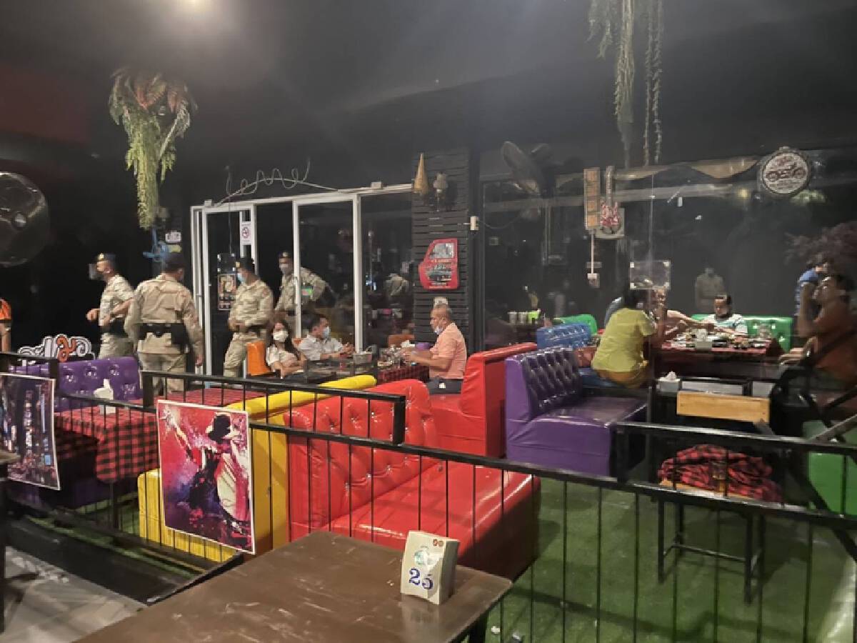 ศาลแขวงโคราช ลงดาบ 39 นักดื่มร้านละเมอ ฝ่าฝืน พ.ร.ก.ฉุกเฉิน