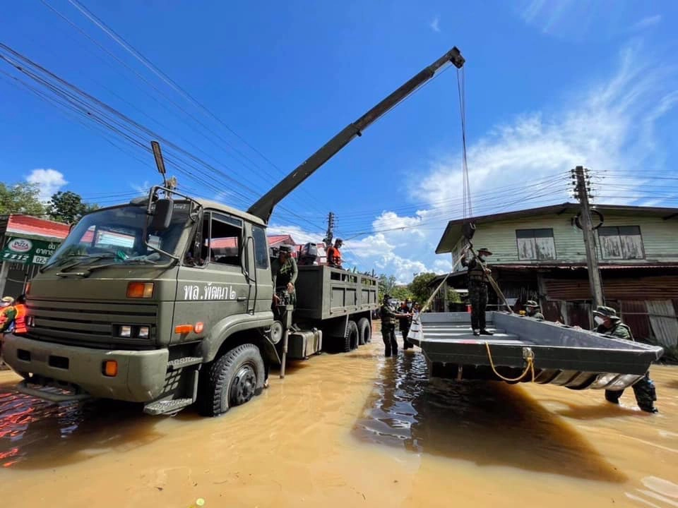 นายกฯสั่งกองทัพสนับสนุน เร่งช่วยเหลือประชาชนต่อเนื่อง