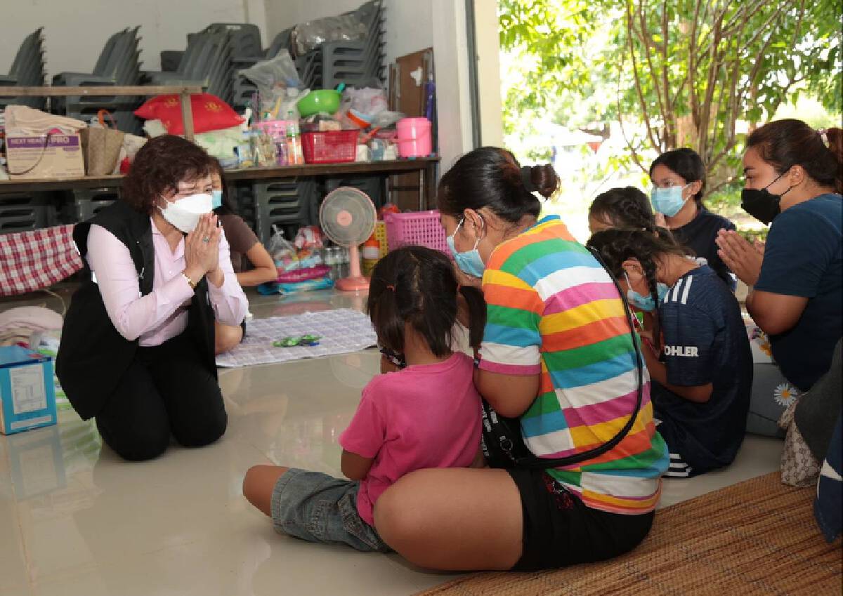 กระทรวงการพัฒนาสังคมและความมั่นคงของมนุษย์ ดึงรัฐสภา และภาคีเครือข่าย ลงพื้นที่เร่งช่วยเหลือชาวบ้านจังหวัดลพบุรี