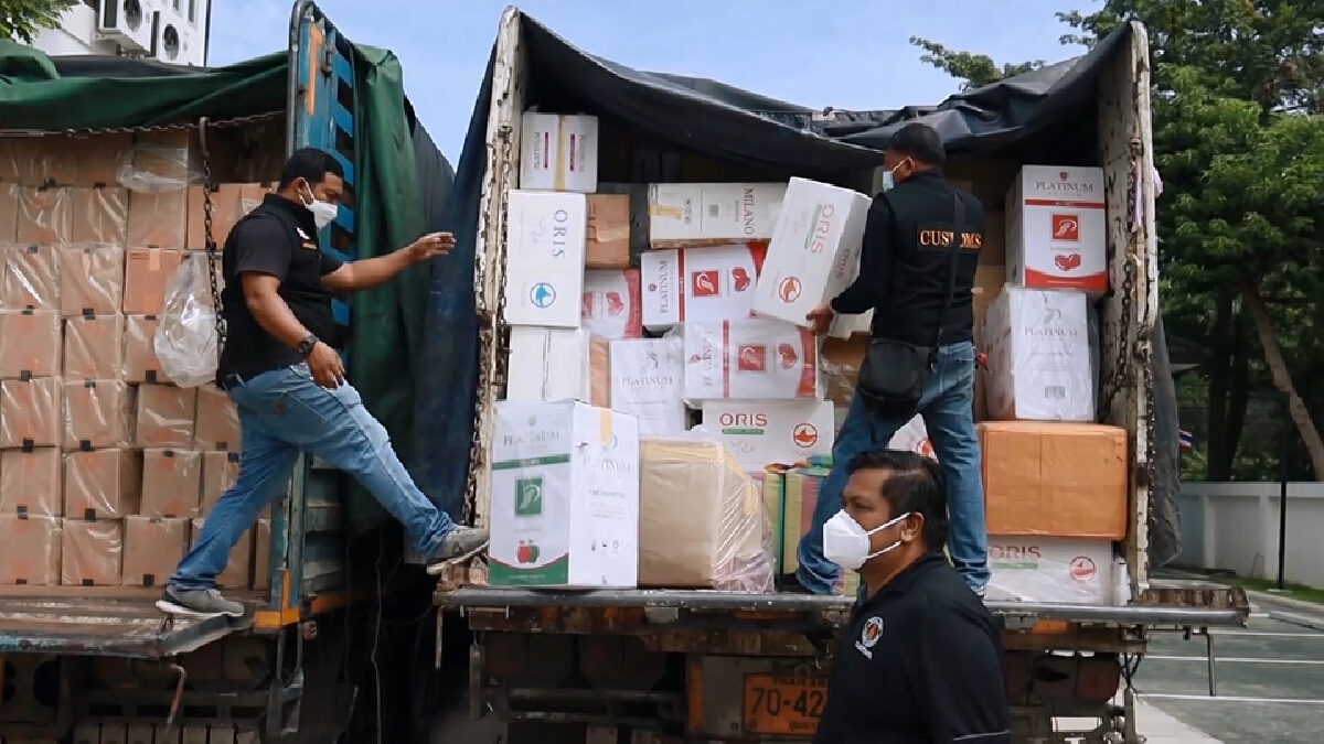 ศุลกากรภาคที่ 4 ตรวจยึดบุหรี่ ตปท.หนีภาษี 40 ล้านบาท