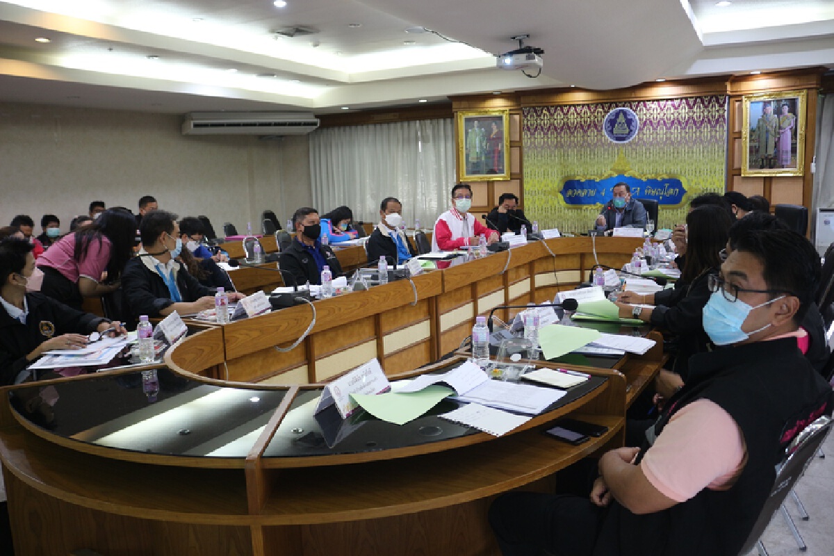 "รมว.พม.นำร่องสร้างแฟลตริมทางรถไฟพิษณุโลกให้ผู้มีรายได้น้อยเช่า