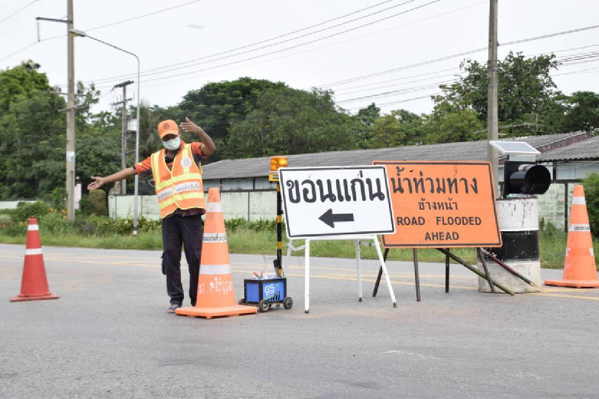ทางหลวงเร่งฟื้นฟูพื้นที่น้ำลด-เฝ้าระวังพื้นที่เสี่ยง