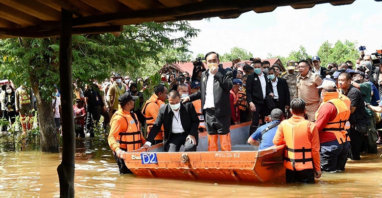 "นายกฯ" สั่งเยียวยาผู้ประสบภัยน้ำท่วม