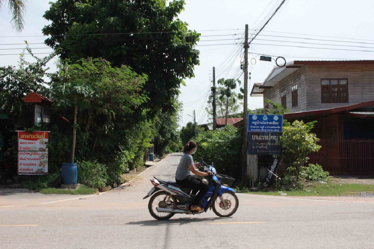 พบคลัสเตอร์ "ก๊งเหล้าขาว" ตั้งวงร่ำสุราร้านของชำติด 29 คน