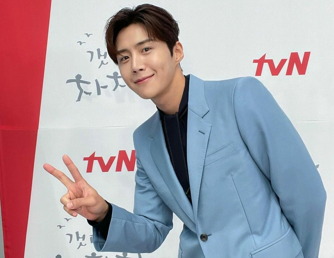 ได้เวลาทำความรู้จัก “คิมซอนโฮ” พระเอกหนุ่มคนดังจากซีรีส์เกาหลี