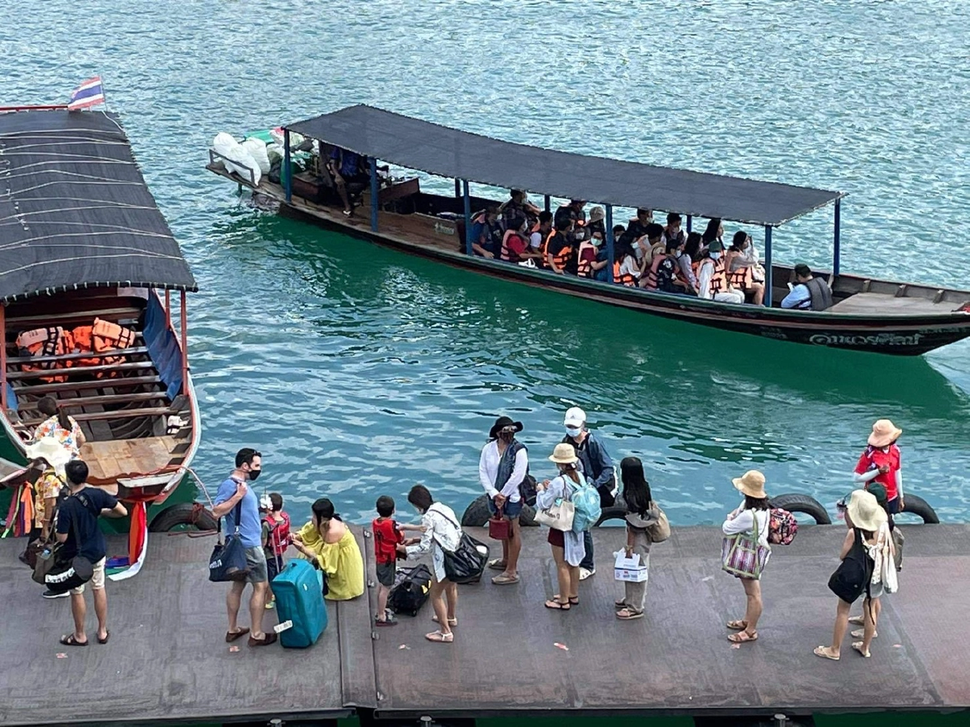 เขาสก-เชี่ยวหลานคึกคักนักท่องเที่ยวไทยเพิ่ม