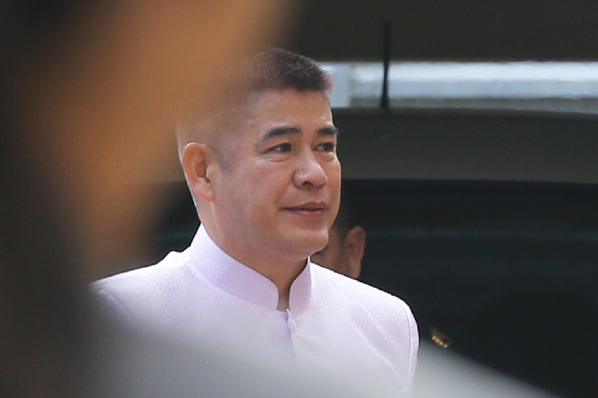 ร.อ.ธรรมนัส พรหมเผ่า ส.ส.พะเยา เลขาธิการพรรคพลังประชารัฐ