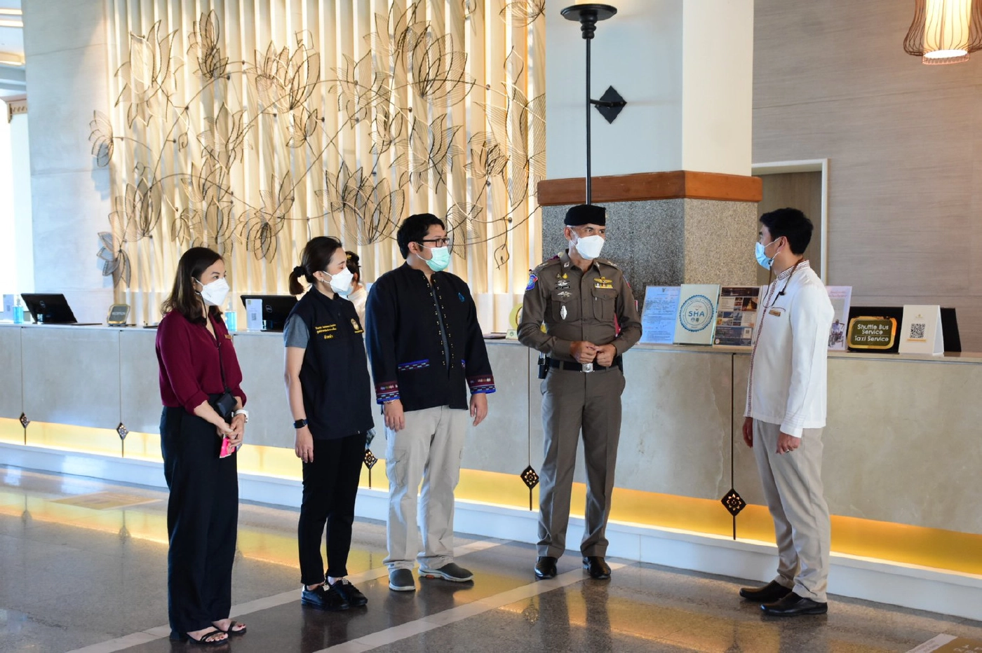 ตร.ท่องเที่ยวเชียงราย สุ่มตรวจความพร้อมโรงแรม-รับเปิดประเทศ