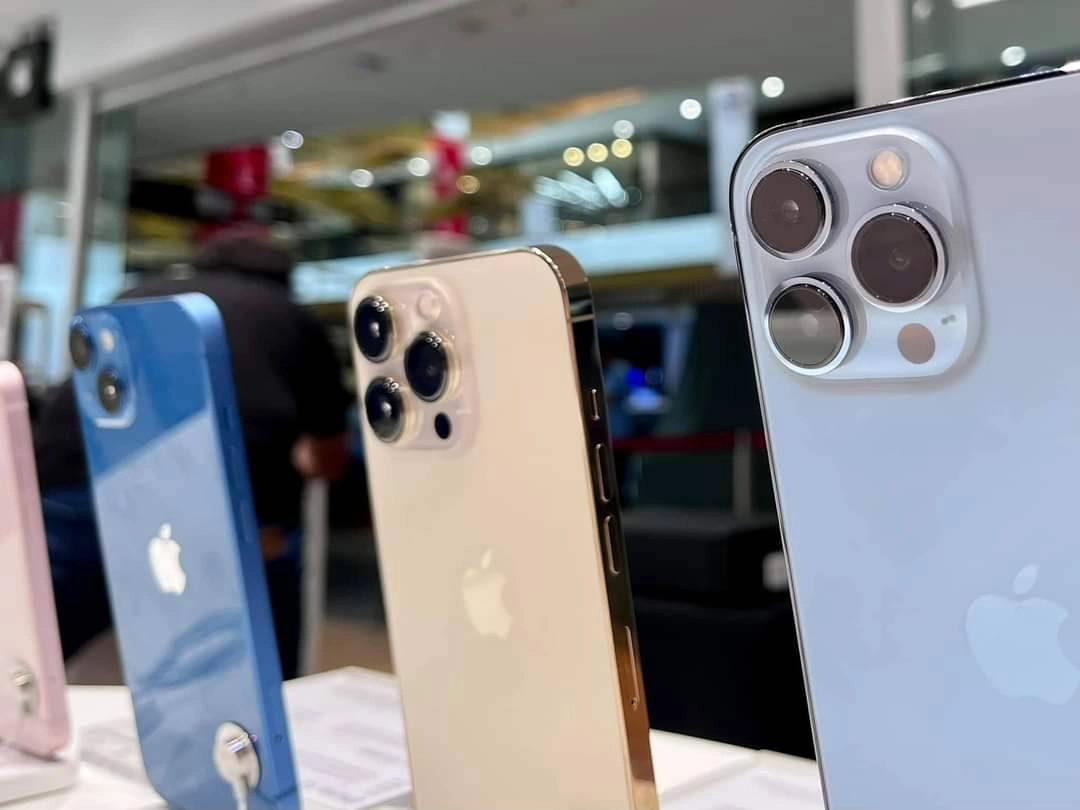 บรรยากาศการขาย iphone 13 หน้าร้านในประเทศไทยวันแรก