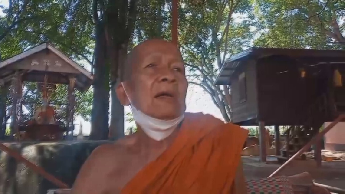 พระชราผูกคอมรณภาพในเถียงนา คาดเครียดโรครุมเร้า-ปัญหาครอบครัว
