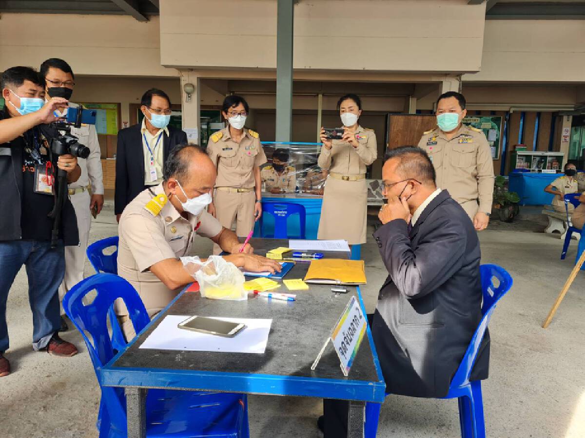 โคราชคึกคักสมัคร อบต. ฟัดกันนัวตั้งแต่วันแรก