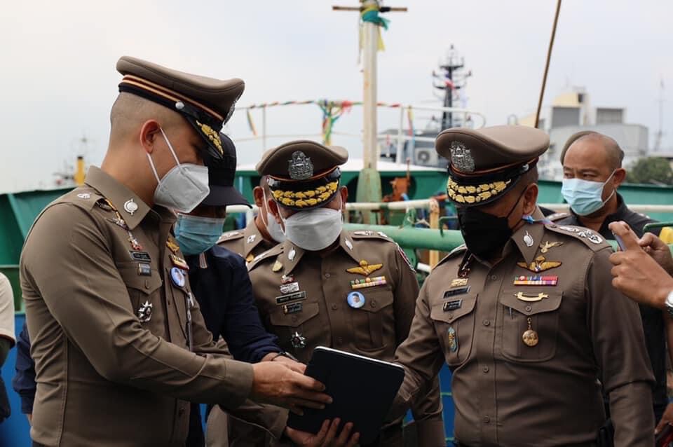 ปูด “นักการเมืองแปดริ้ว” ตัวการใหญ่ขบวนการขนน้ำมันเถื่อน 4 แสนลิตร