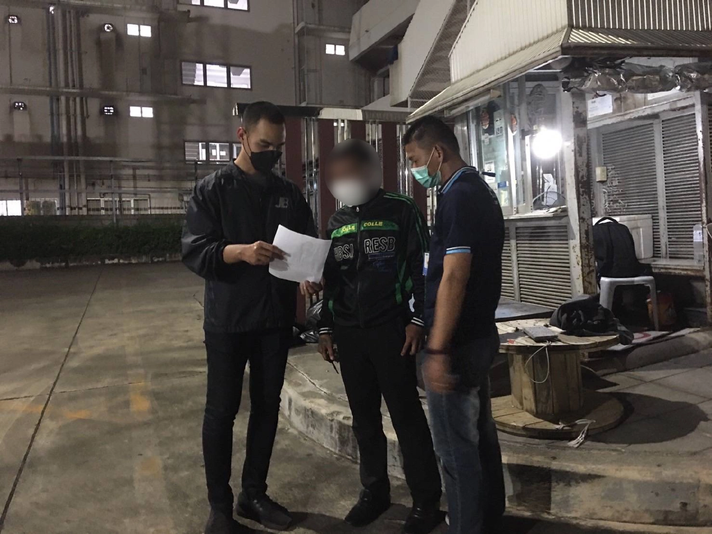 รวบรปภ.ร่วมแก๊งปล้นทรัพย์หนีคดีนาน 9 ปี 