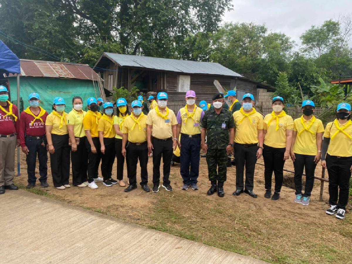 ชาวลำปางยิ้ม-มทบ.32สร้างบ้านหลังใหม่ให้